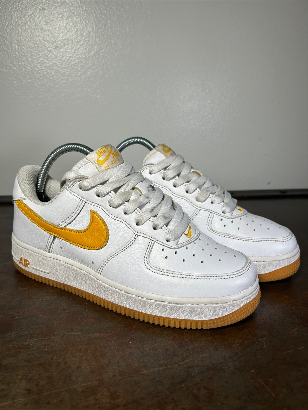 Nike Air Force One White University Gold Leather Sneakers Size US 6, EUR 38.5